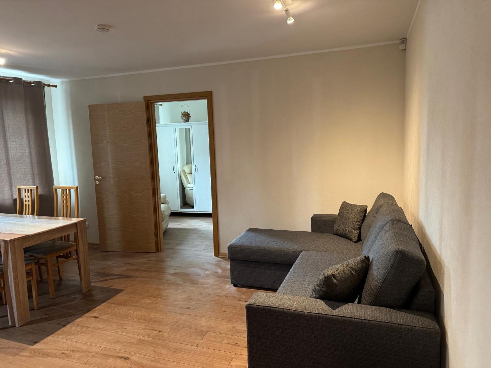 Dikol Two-Room Apartment-Self Check-In & Free Parking Near City Center ทาลลินน์ ภายนอก รูปภาพ